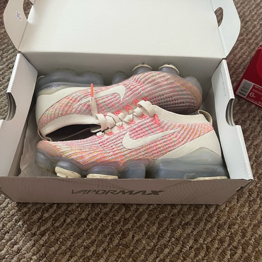 vapormax